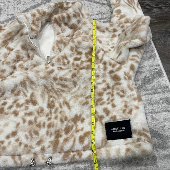 Calvin Klein Performance Faux Fur 1/4 Zip Jacket - Picture 10 of 10